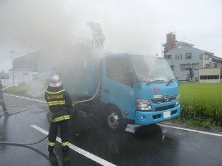 東大阪市で スプレーかんなどによるゴミ収集車の火災が 増加しているとのことです 号外net 東大阪市