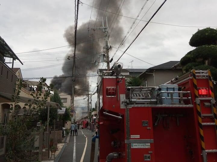 東大阪市 黒煙に爆発音 俊徳町5丁目付近でマンション火災が発生しました 号外net 東大阪市