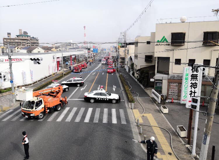 東大阪市 年3月22日 下六万寺 外環状線沿い の火災により通行止めと停電が確認されています 号外net 東大阪市